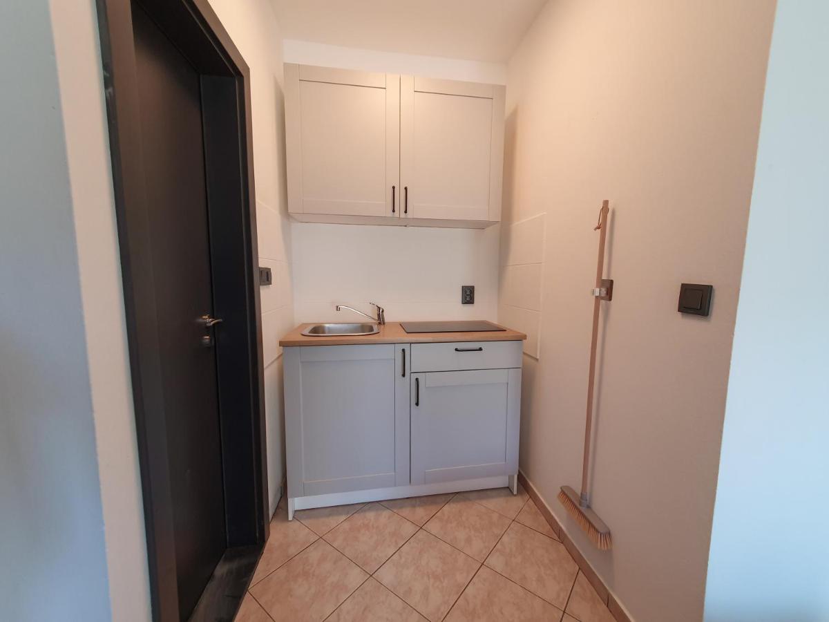 Apartments Mira バスカ エクステリア 写真